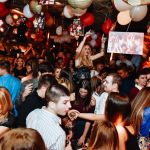 Splav Hua Hua Doček Nove godine