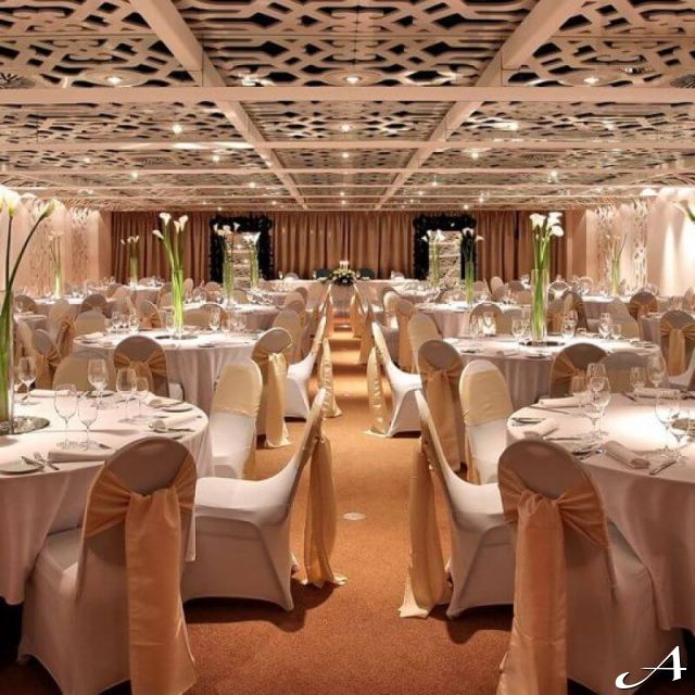 Hotel Falkensteiner - elegantno dekorisana sala
