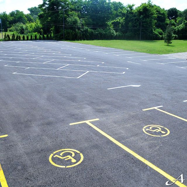 Restoran Grand Ada - prazno parking mesto