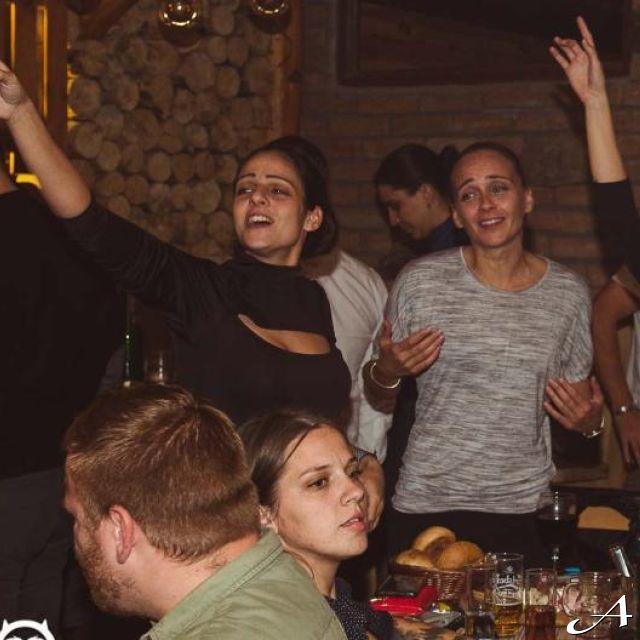 Kafana Barberi - ljudi slave