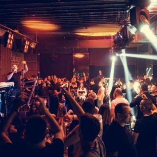 Doček Nove godine - gužva i svetla