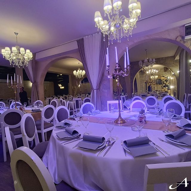 Hotel restoran Vila Konak - elegantno uređene sale