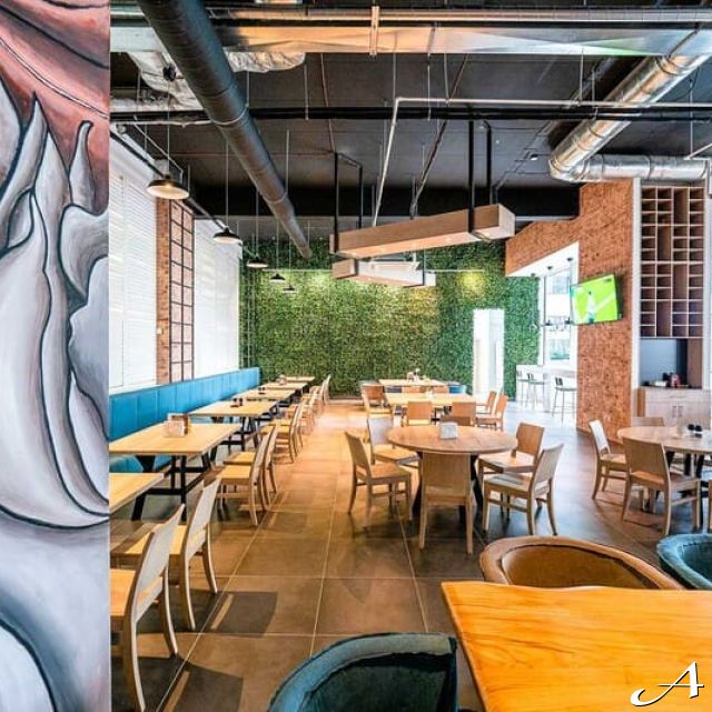 Restoran Take Square - prazan enterijer