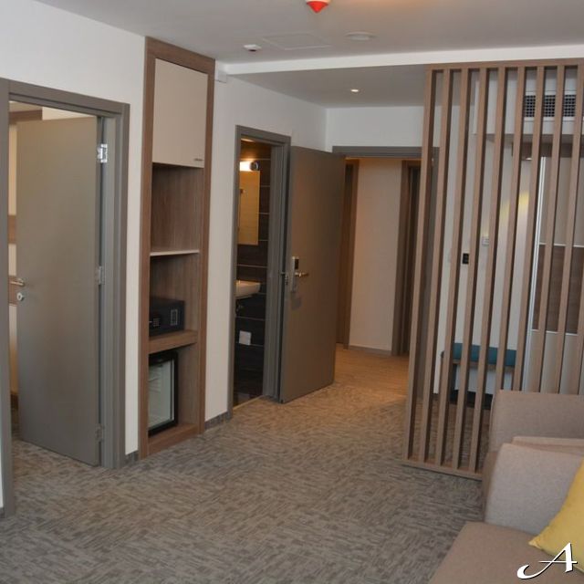 Hotel Fontana Vrnjačka banja - soba sa sofom