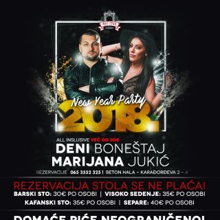 Doček Nove godine - muzičari poziraju