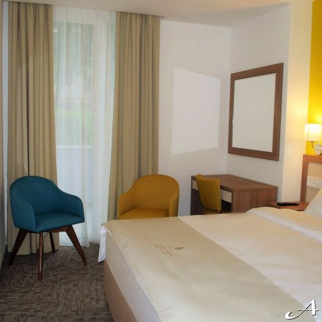 Hotel Fontana - soba sa krevetom