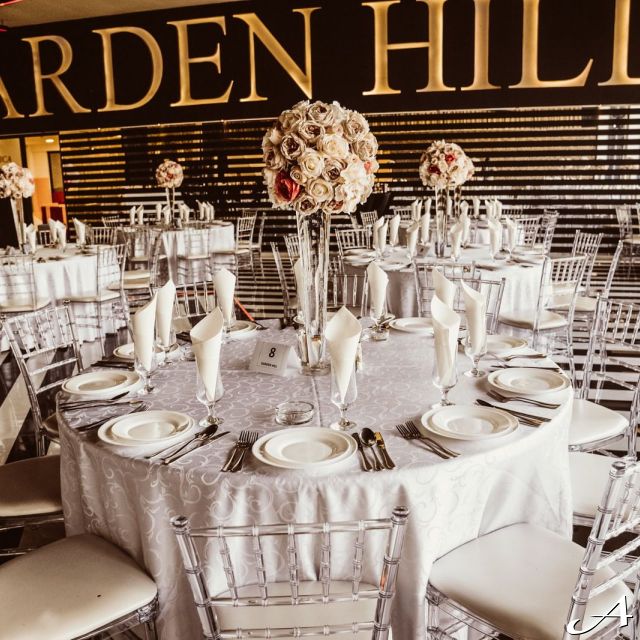 Hotel Garden Hill - elegantno dekorisane stolove