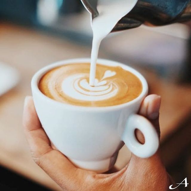Doček Nove godine - kafa sa mlekom