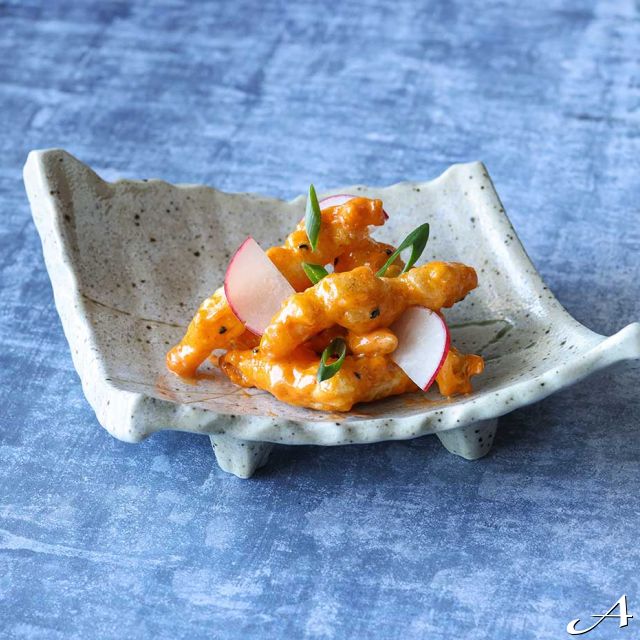Toro Latin GastroBar - tanjir sa hranom