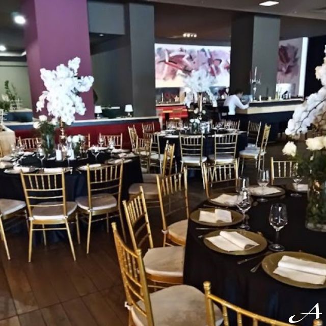 Restoran Harmonija - dekorisani stolovi za proslavu