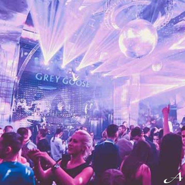 Klub Gotik - ljudi na žurci