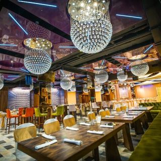 Doček Nove godine - elegantan restoran