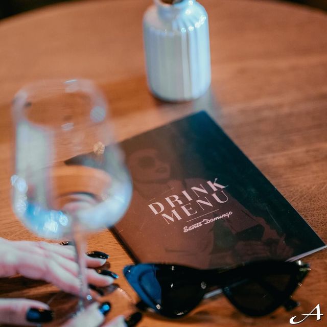Doček Srpske Nove godine - meni i čaša