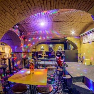 Klub Bombo Džej - praznična dekoracija