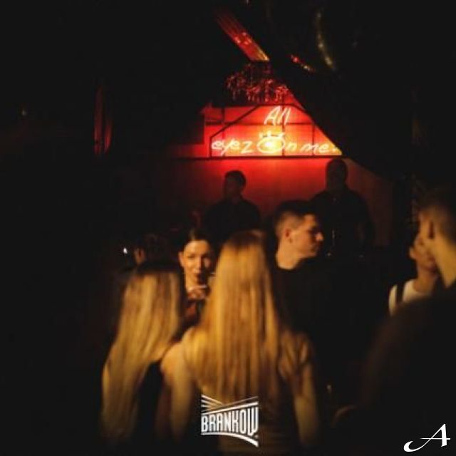 Klub Brankow - ljudi u mraku
