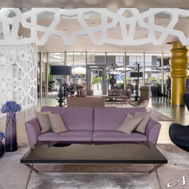 Hotel Zijin - moderan lobi