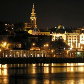 Doček Nove godine - noćni pogled na grad