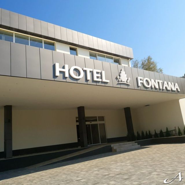 Hotel Fontana - ulaz u hotel