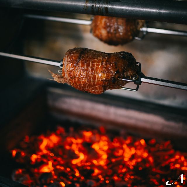 Ambar restoran - pečenje na ražnju