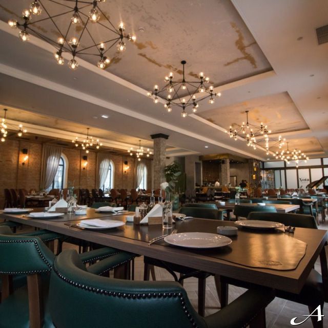 Doček Nove godine - enterijer restorana