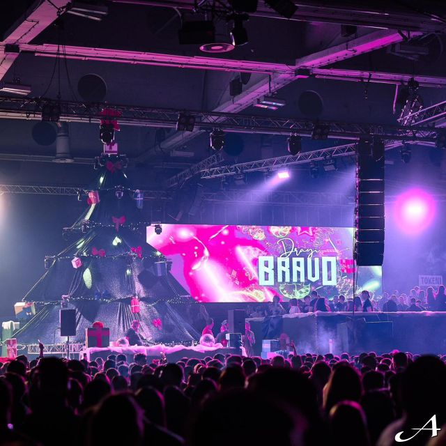 Gospodski matinee - bina i publika