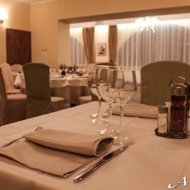 Restoran Golf - praznični sto