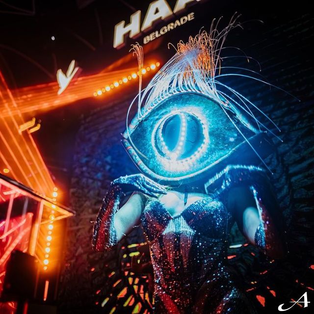Klub Haai - osoba u kostimu