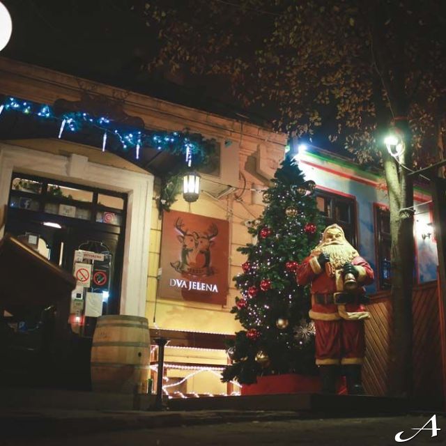 Restoran Dva jelena - novogodišnja dekoracija