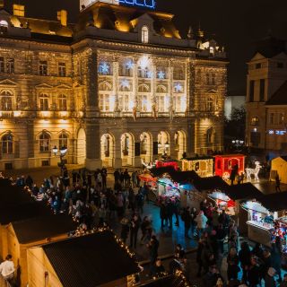 Novogodišnji doček - trg i svetla
