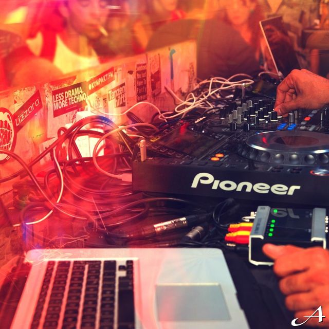 Nova godina u Beogradu - DJ pult