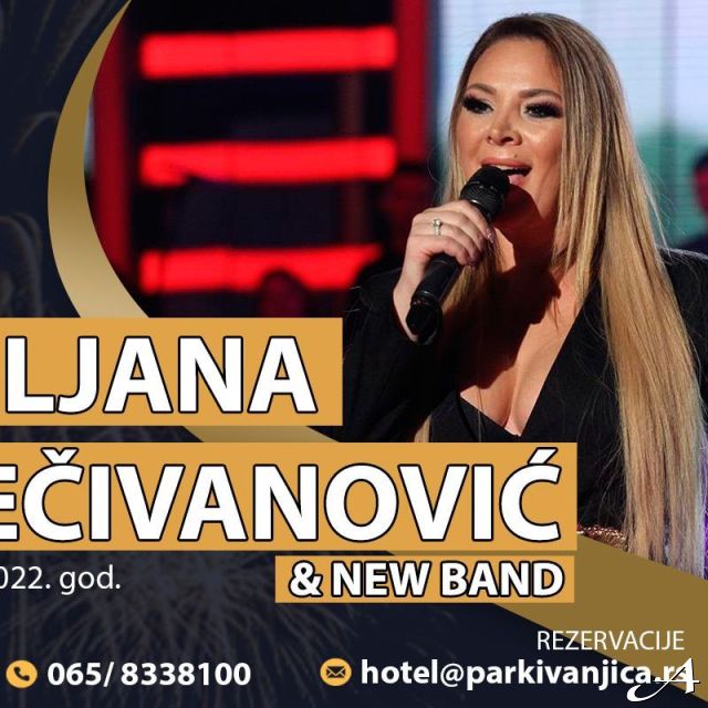 Doček Nove godine - pevačica sa mikrofonom