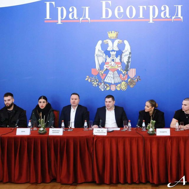 Doček Nove godine - panel diskusija