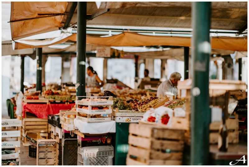 Radno vreme tržnih centara za Novu godinu