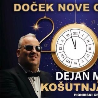 Doček Nove godine - pevač i sat