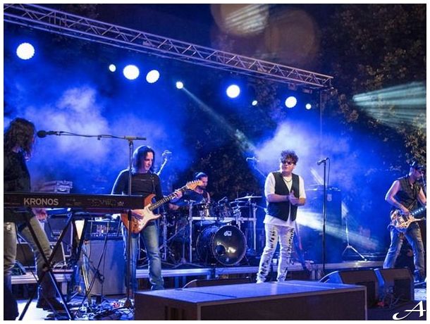 Crvena jabuka Doček Nove godine