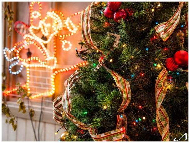 Ukrasi i dekoracija za Novu godinu - ideje i saveti