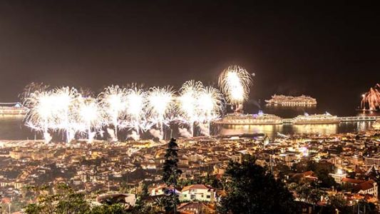 Doček Nove godine na moru Doček Nove godine na moru