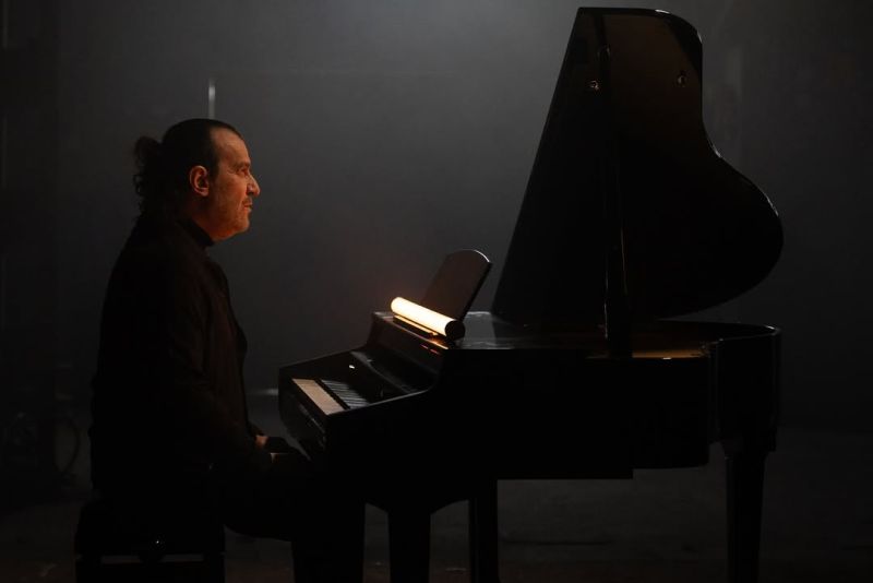 Doček Nove godine 2026: Aca Lukas i Mira Škorić prave žurku u Rumi